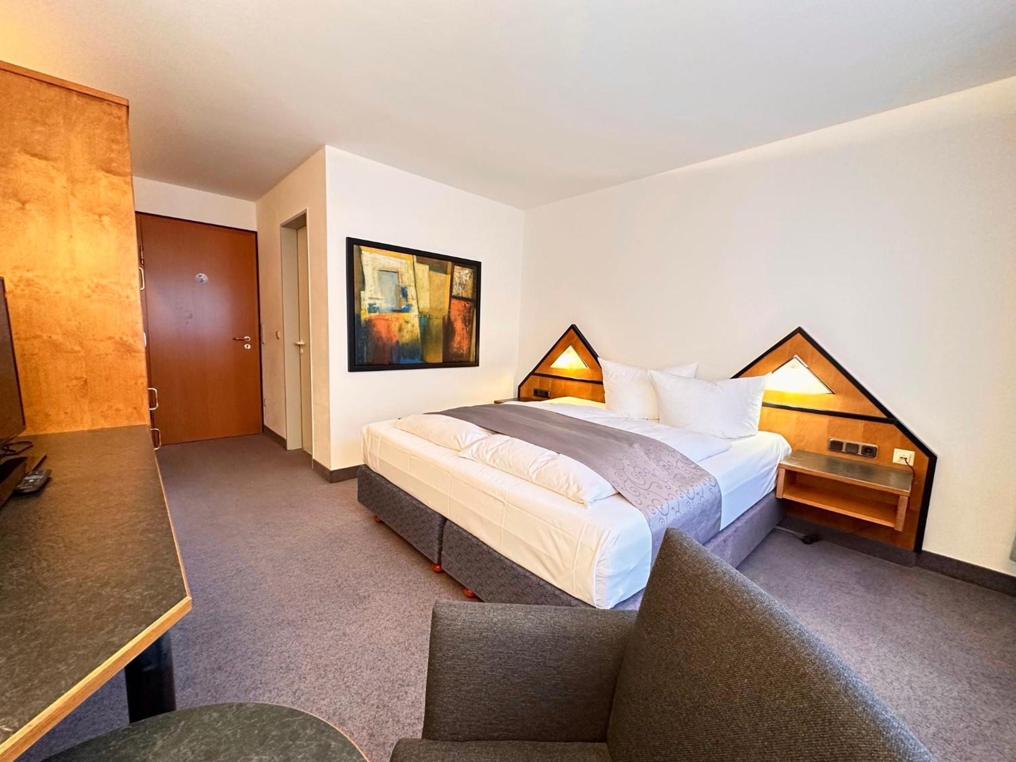 Hotel Residenz باد نيوشتاد أن دير سال المظهر الخارجي الصورة